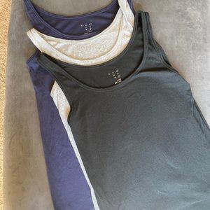 Lot of 3 tank tops. A New Day. Lg.
